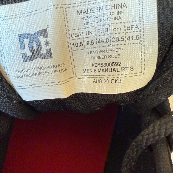 DC Black Suede Manual RT S- Men 10.5- This shoe is built to skate. - Picture 6 of 7